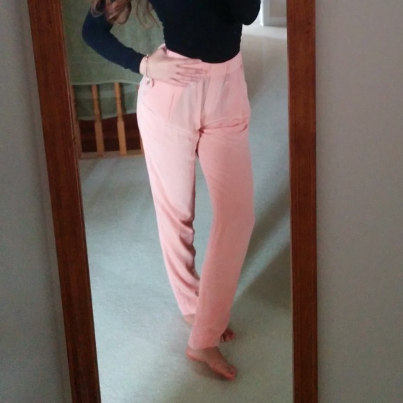 Wilfred (Aritzia) 100% silk tapered leg trousers, Peach colour, size XS - Picture 1 of 6